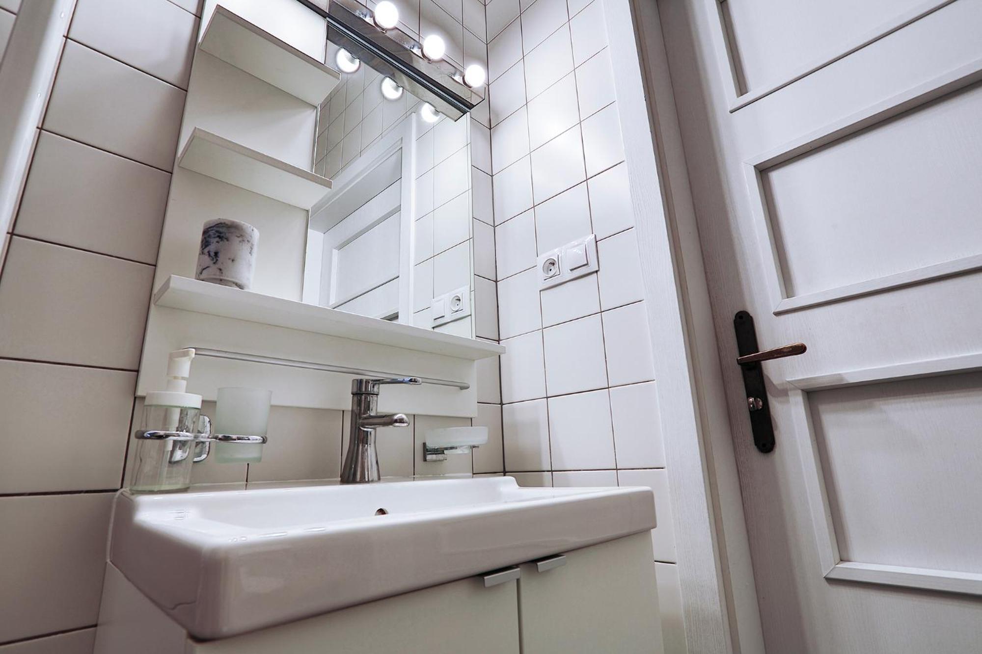 Two-bedroom Haven In The Old Town * Praha
