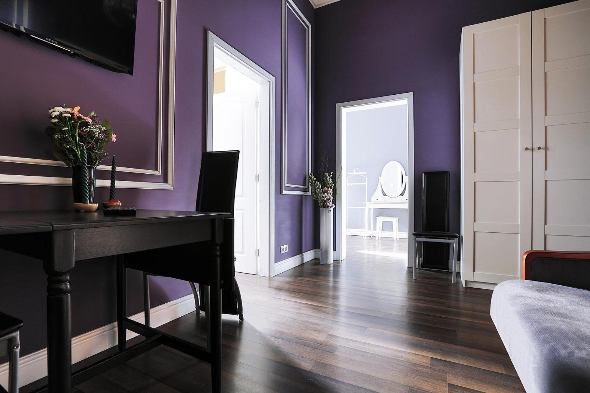 Apartmán Two-bedroom Haven In The Old Town *